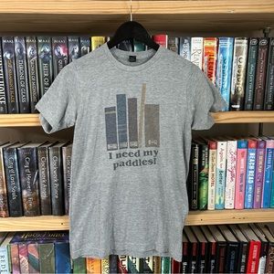 Stranger Things Grey “I need my paddles” Dustin Quote T Shirt Size Small